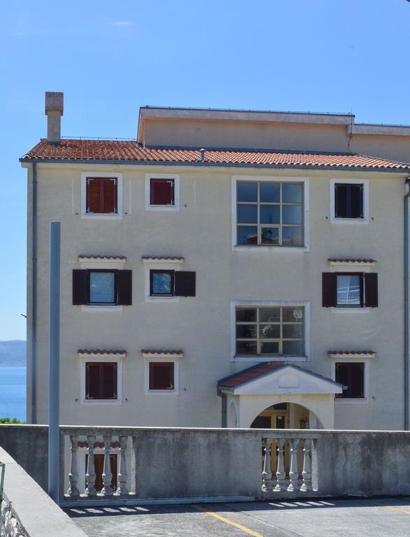 Apartment Vesna نوفي فينودولسكي الغرفة الصورة